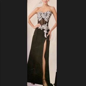 Formal appliqué prom dress